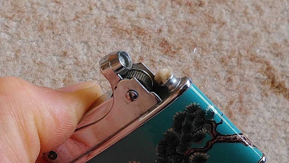 Запалки нови 2 броя