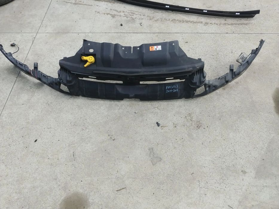 suport grila activa  fata ford focus 3 bm51-17e778-ah