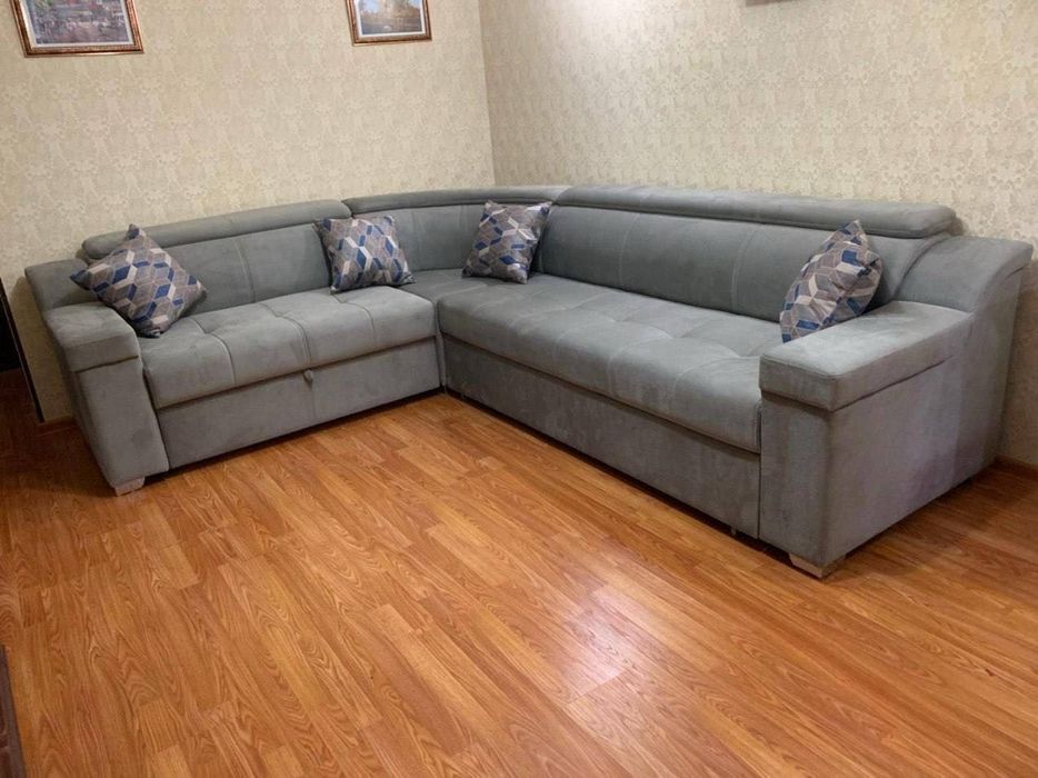 Шота Руставели ОЙБЕК 2 остановки  3/4/5 Кирпич квартира трехкомнатная