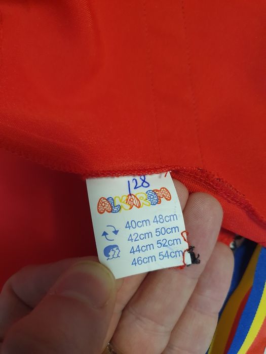 Costum serbare .Costum național .Pt  serbare sau diverse ocazii. 5 pie