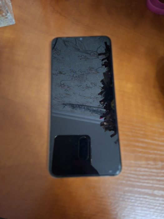 Смартфон OPPO A77s