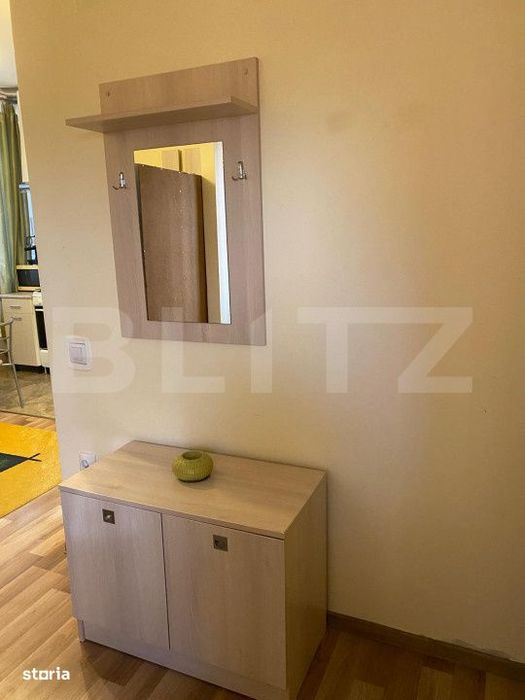 Casa de 35mp, curte, parcare, zona Intre Lacuri