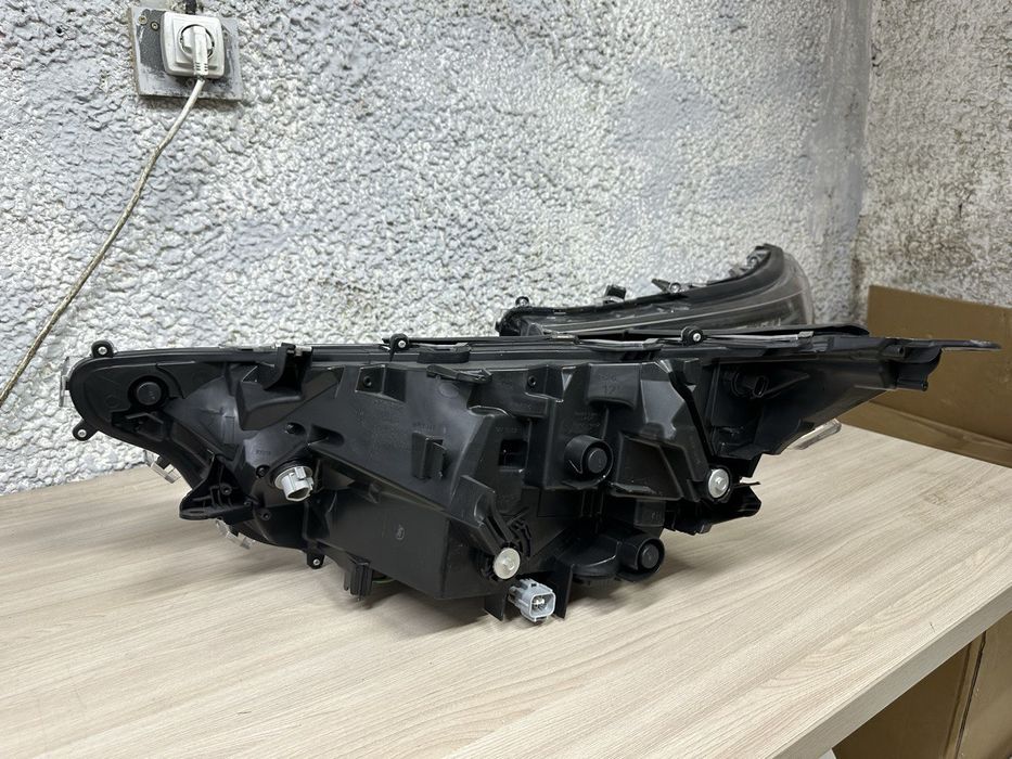 Фары Рав4 19-23 ,LE XLE Rav 4