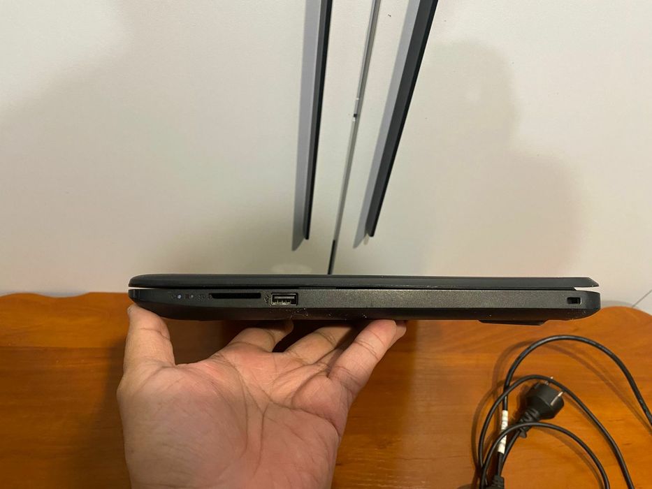 НР intel core i3/ozu8/ssd128