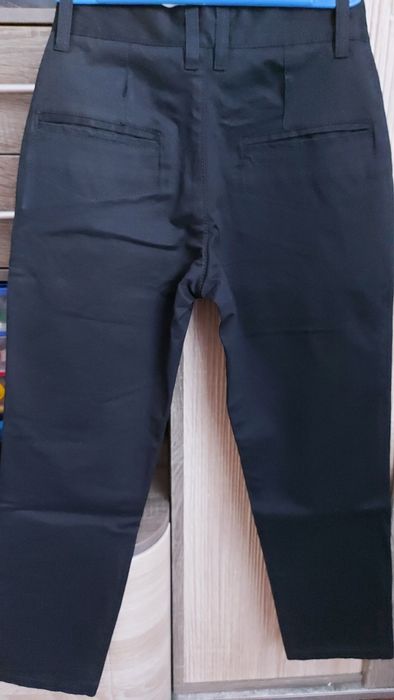 Продам брюки на мальчика, 30 размер