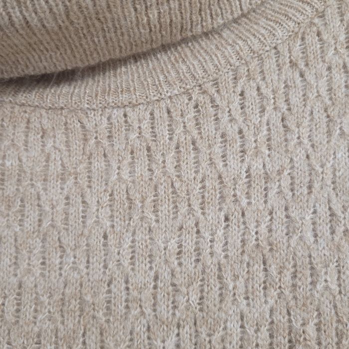 Rochita tricotata Only