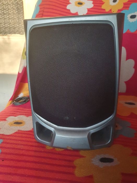 5 Броя тонколони Aiwa