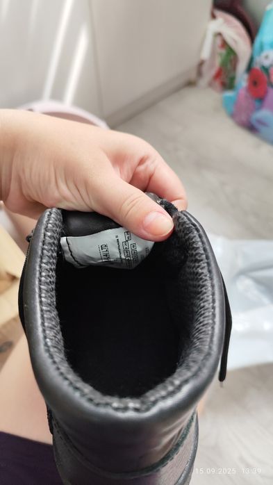 Продам СПЕЦ обувь