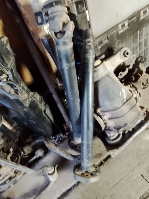 Запчасти на toyota aristo 147