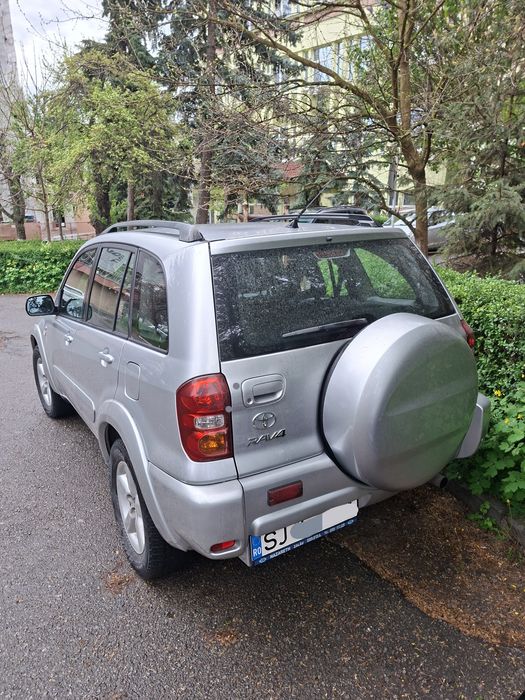 Toyota RAV4 2004