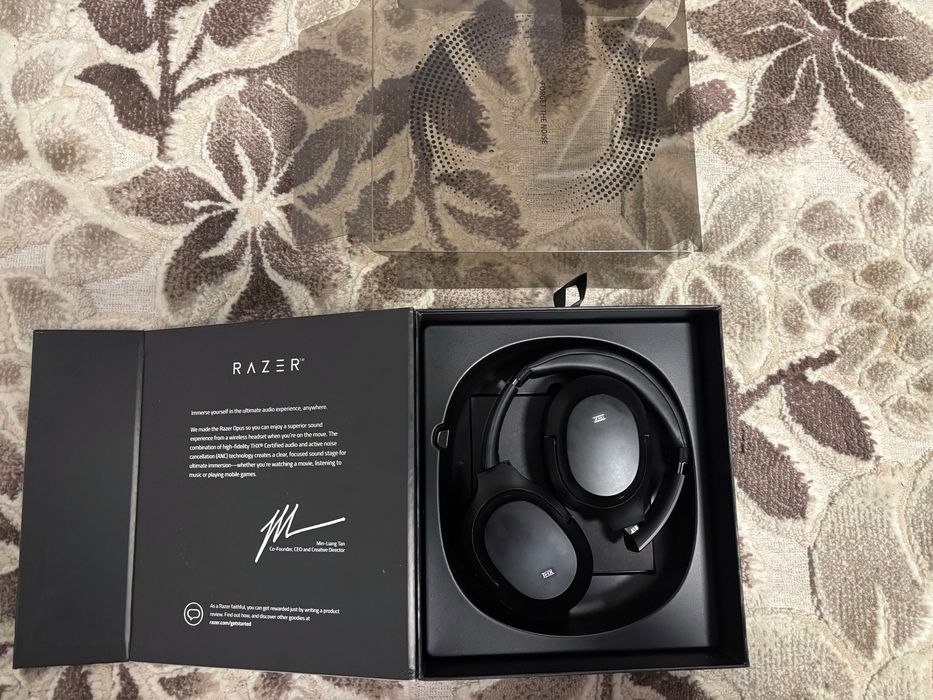 Casti gaming Razer Opus / Blackshark / HyperX Cloud