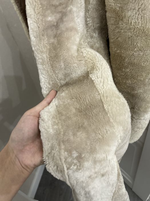 Продается Мутоновая шуба