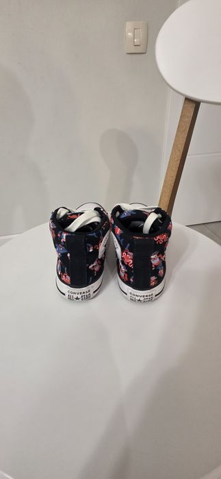 Vand Converse marimea 33