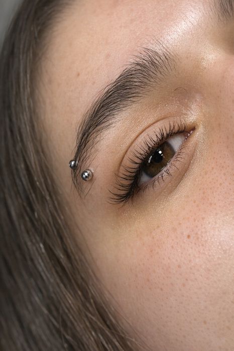 Нужны модели на  наращивание ресниц 3000 тенге