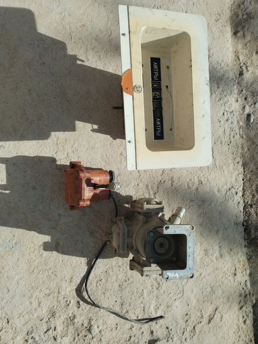 Бензин калонка запчасти сотилади