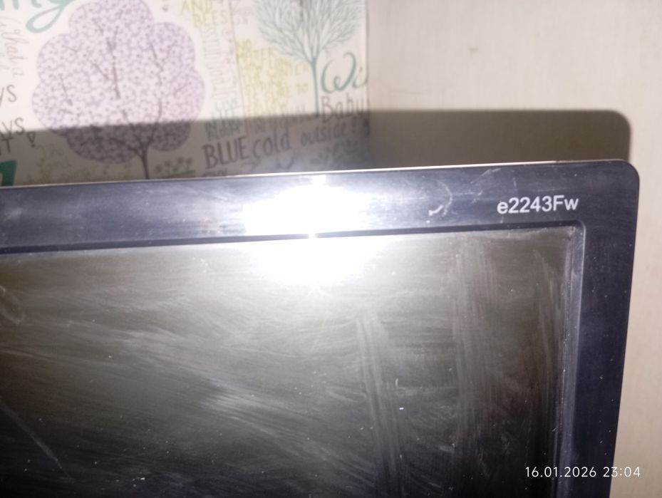 Продам  Манитор и видеокамеру