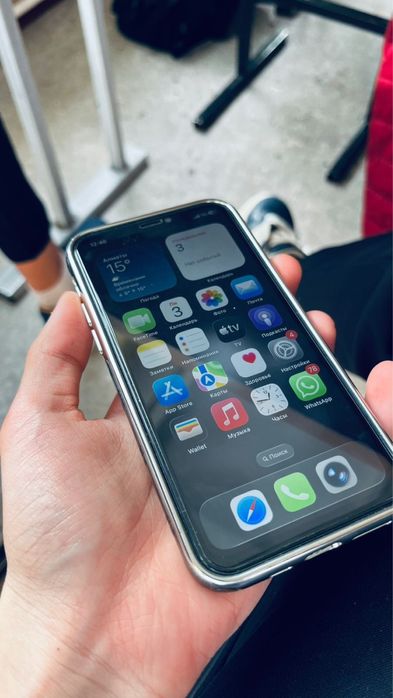 продам айфон 11про