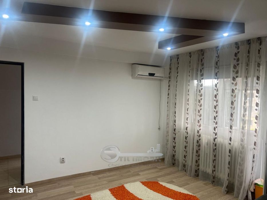 Liber, apartament 2 camere, Podu Ros 52 mp, bloc fara risc, baie cu ge