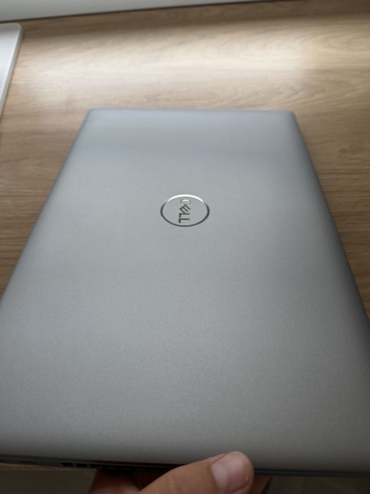 Laptop Dell Latitude 5530