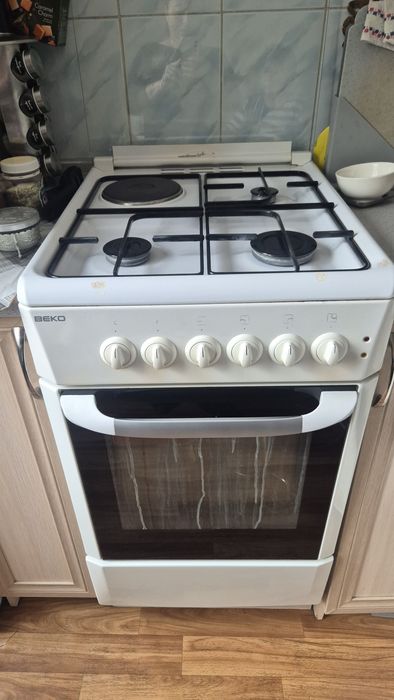 Газ плита продам