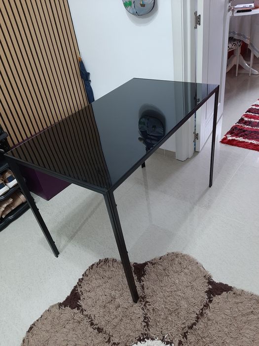 Masa de sticla dreptunghiulara ,105*60 cm, sticla neagră