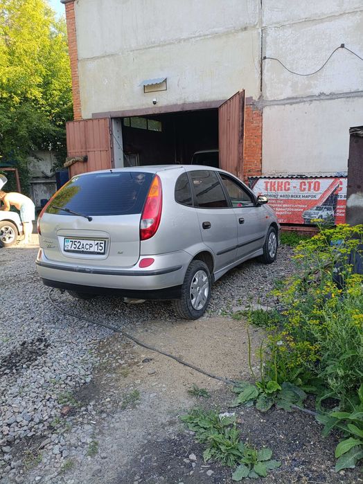 Продам Ниссан Альмера тино