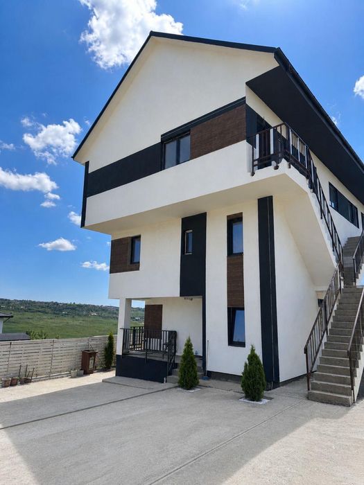 Apartament 3 camere Pacurari Rediu Primaverii