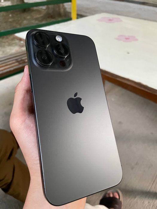 iPhone 15 pro max 256talik 90yomkist