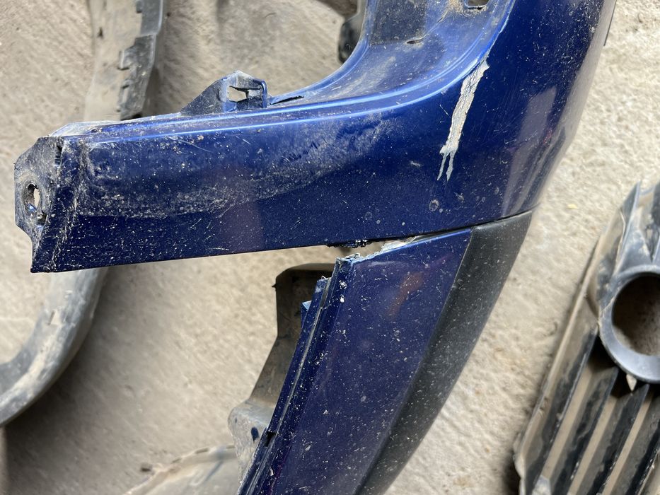 Продам Бампер Б5+