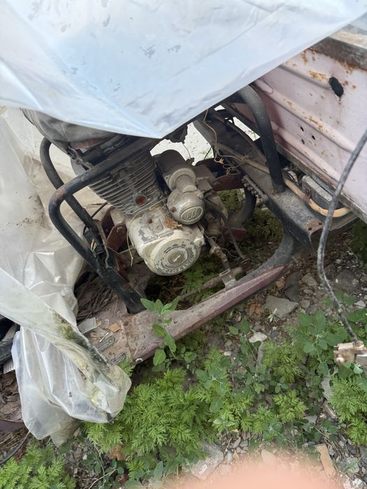 Моторолер Муравей