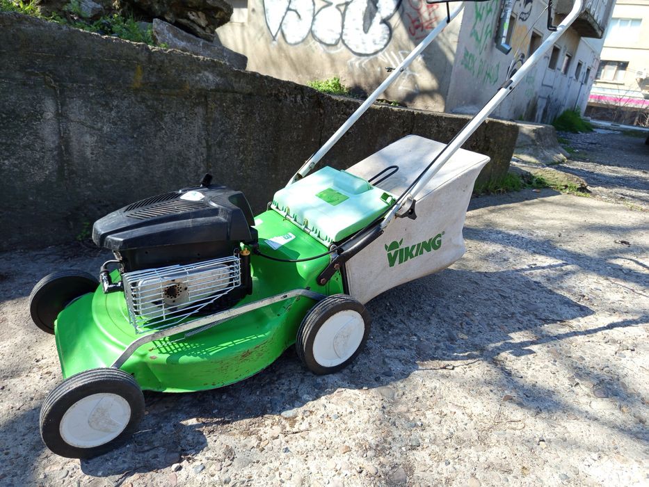 Бензинова косачка Viking с двигател Брикс