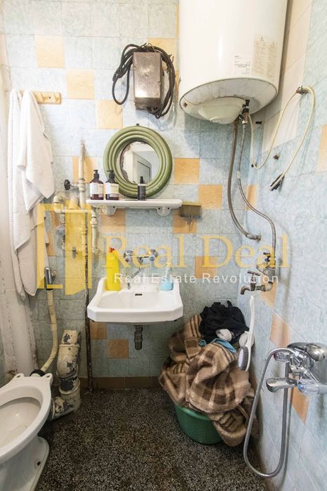 Продава се Етаж от къща в София, Горна баня - 77 кв.м за 1429 €/кв.м - Снимка #12