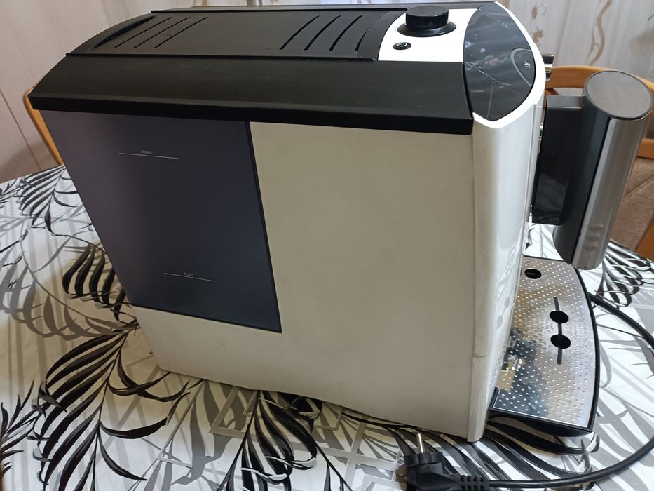 Expresor Miele CM 5200
