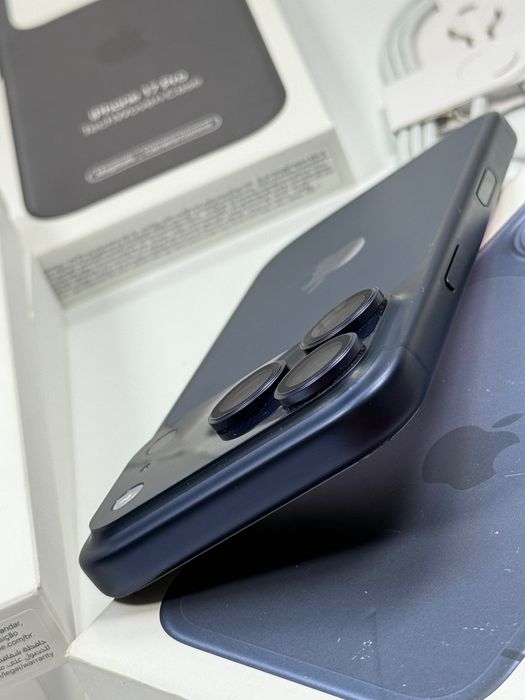 Apple iPhone 17 Pro 256GB - Deep Blue
