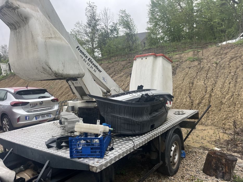 Продава се вишка .