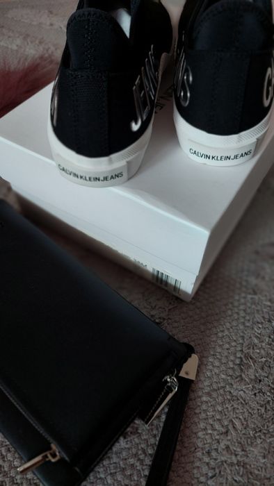 Calvin Klein Low Top Lace Up Sneakers