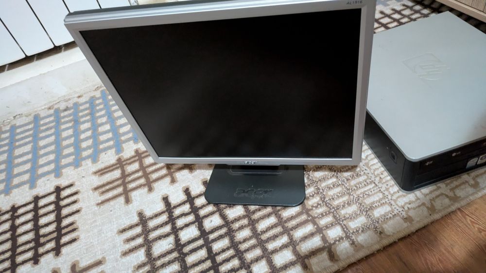 Продается системный блок Dc5800s с монитором в рабочем состоянии