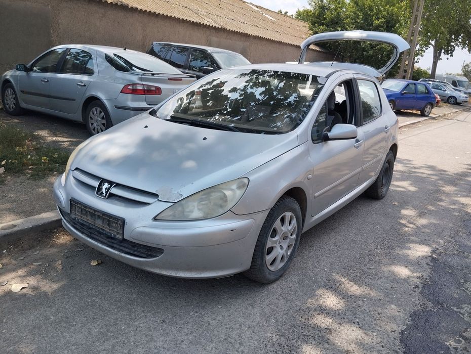 Dezmembrari  Peugeot 307  2000  > 0000 1.6 HDi 110 Motorina