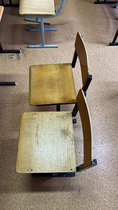 Продам парты, стулья
