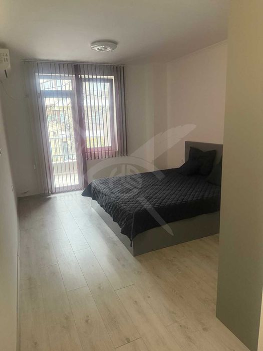 Продава се Тристаен апартамент в Бургас, Сарафово - 92 кв.м за 2065 €/кв.м - Снимка #2
