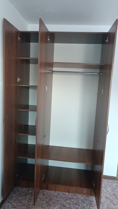Продам шкафы Не дорого