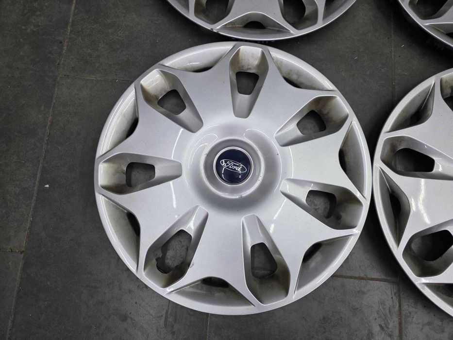 Тасове 16 - Ford -