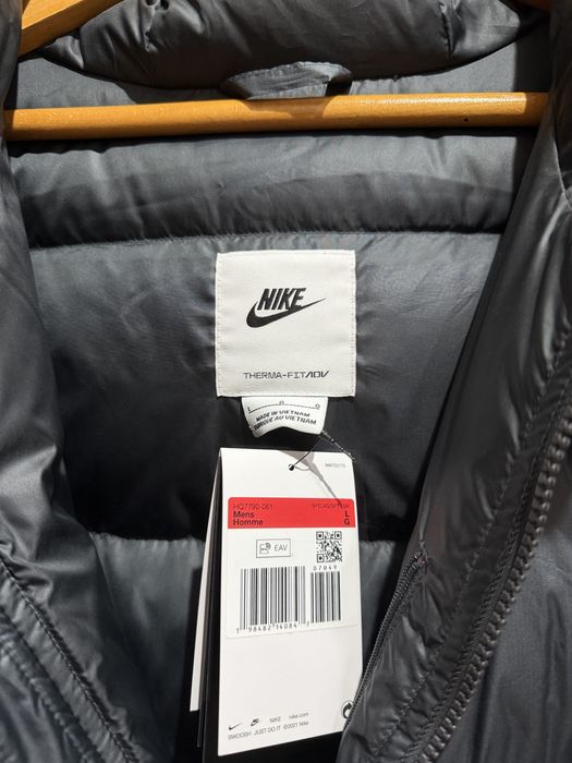 Яке Nike THERMA- Fit