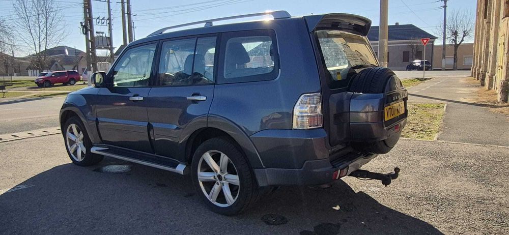 Mitsubishi Shogun 3.2 Diesel 2007 Automata 7 Locuri