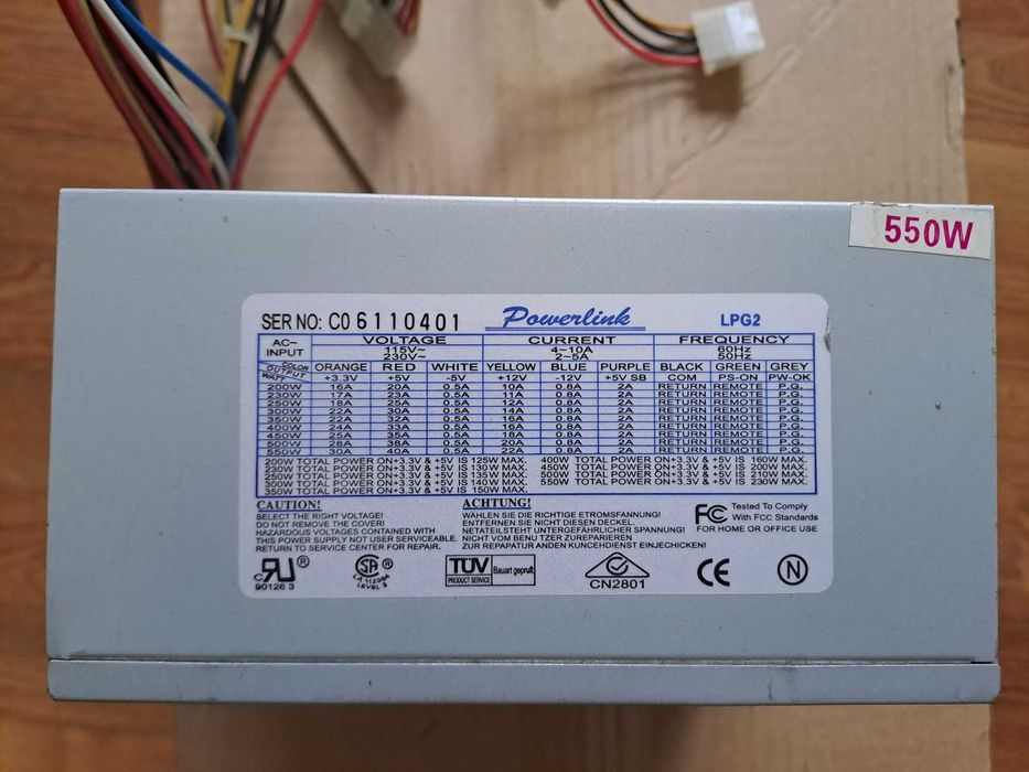 5 surse PC cu putere intre 390 si 550 W producatori diversi, Chieftec, RPC, Rexpower
