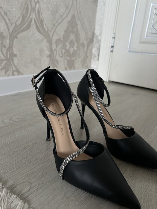 Туфли 37 размер.