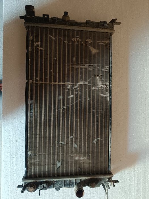 Радиатор Опель вектра б