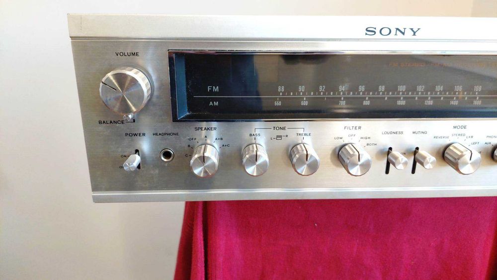 Amplituner vintage Sony STR-7055
