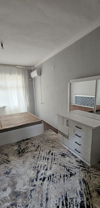 Maksim Gorkiy Boʻz bazori yonida 1 honali kv ijaraga beriladi