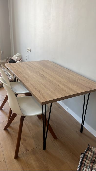 Стол кухонный писменный